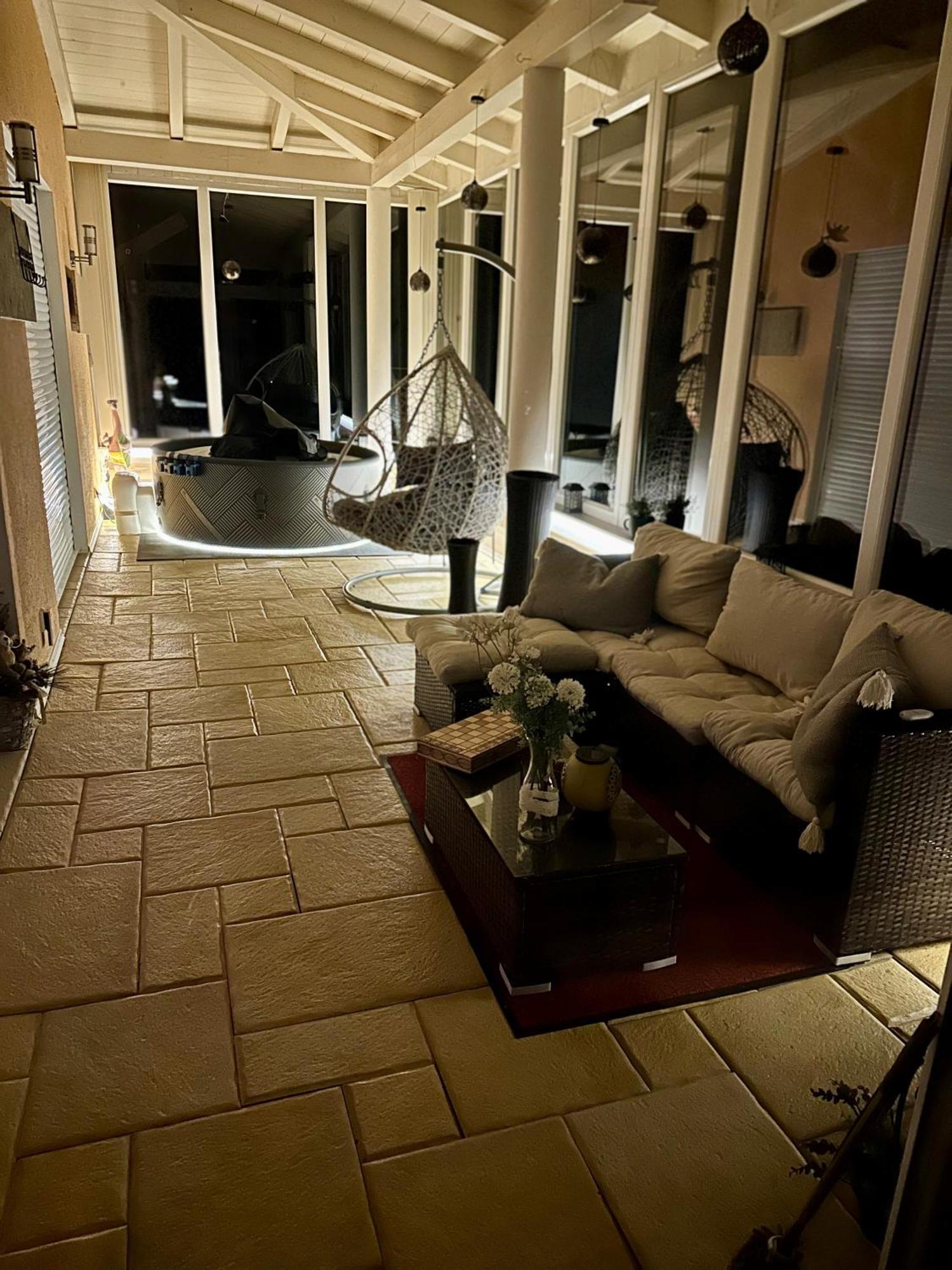 5 Sterne Centurion Ferienhaus Villa 2 Pools 86 Zoll Tv Aldersbach Eksteriør billede